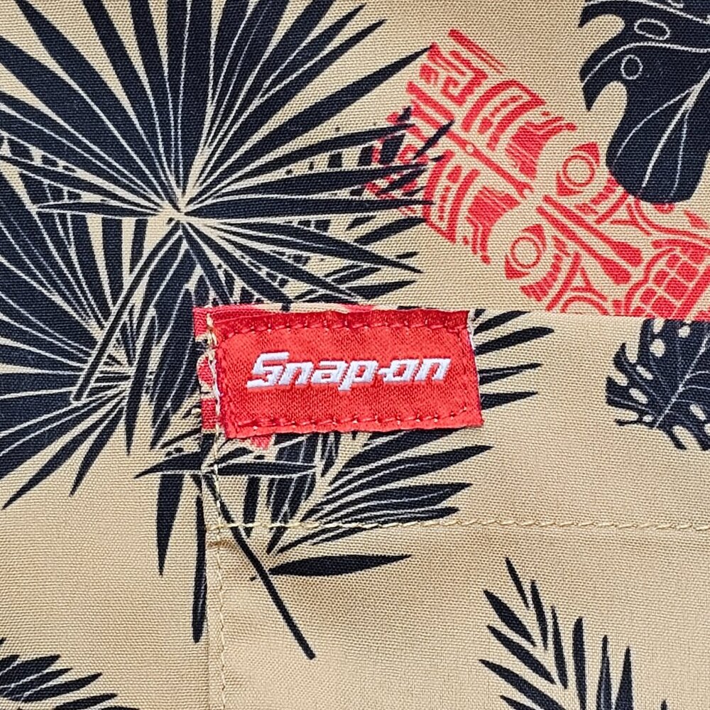 Dixxon Flannel Form And Function Snap-On Short Sl… - image 5